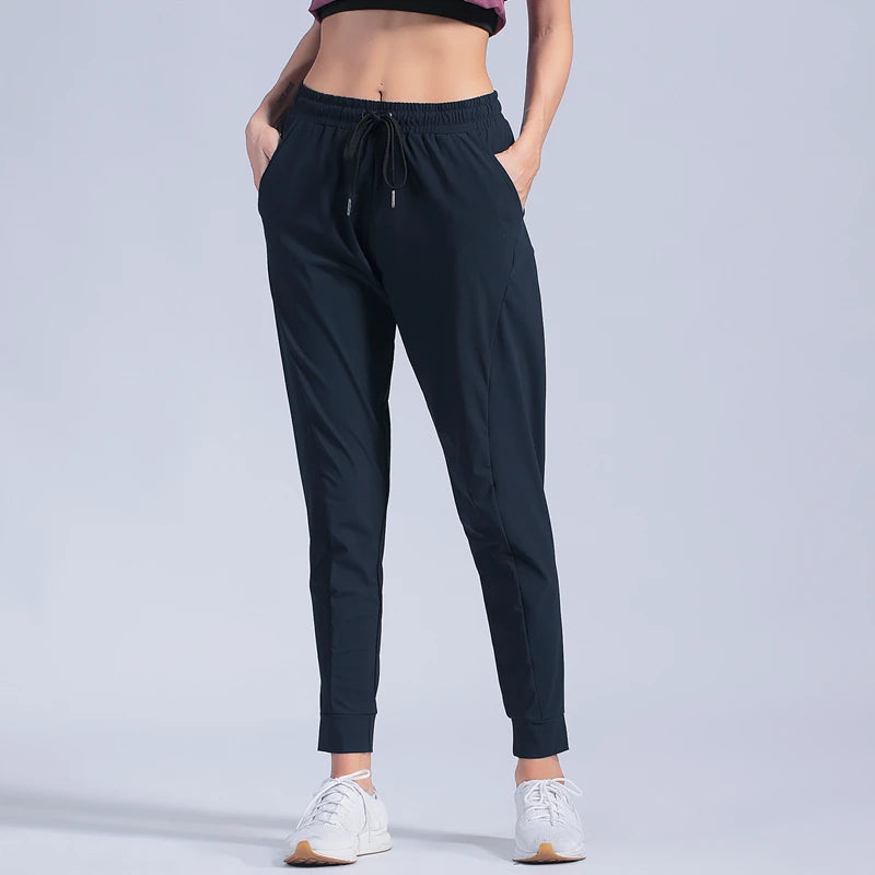 Calça Feminina Jogger com Bolsos